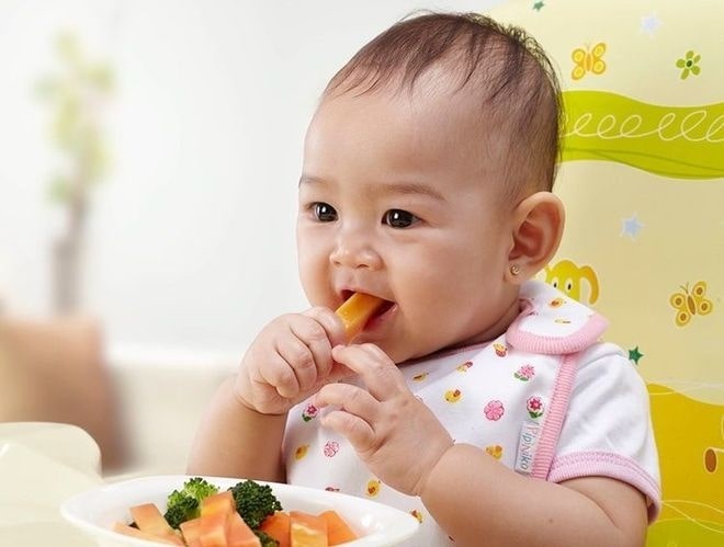 Bé 9 tháng tuổi có thể ăn hầu hết các loại rau củ